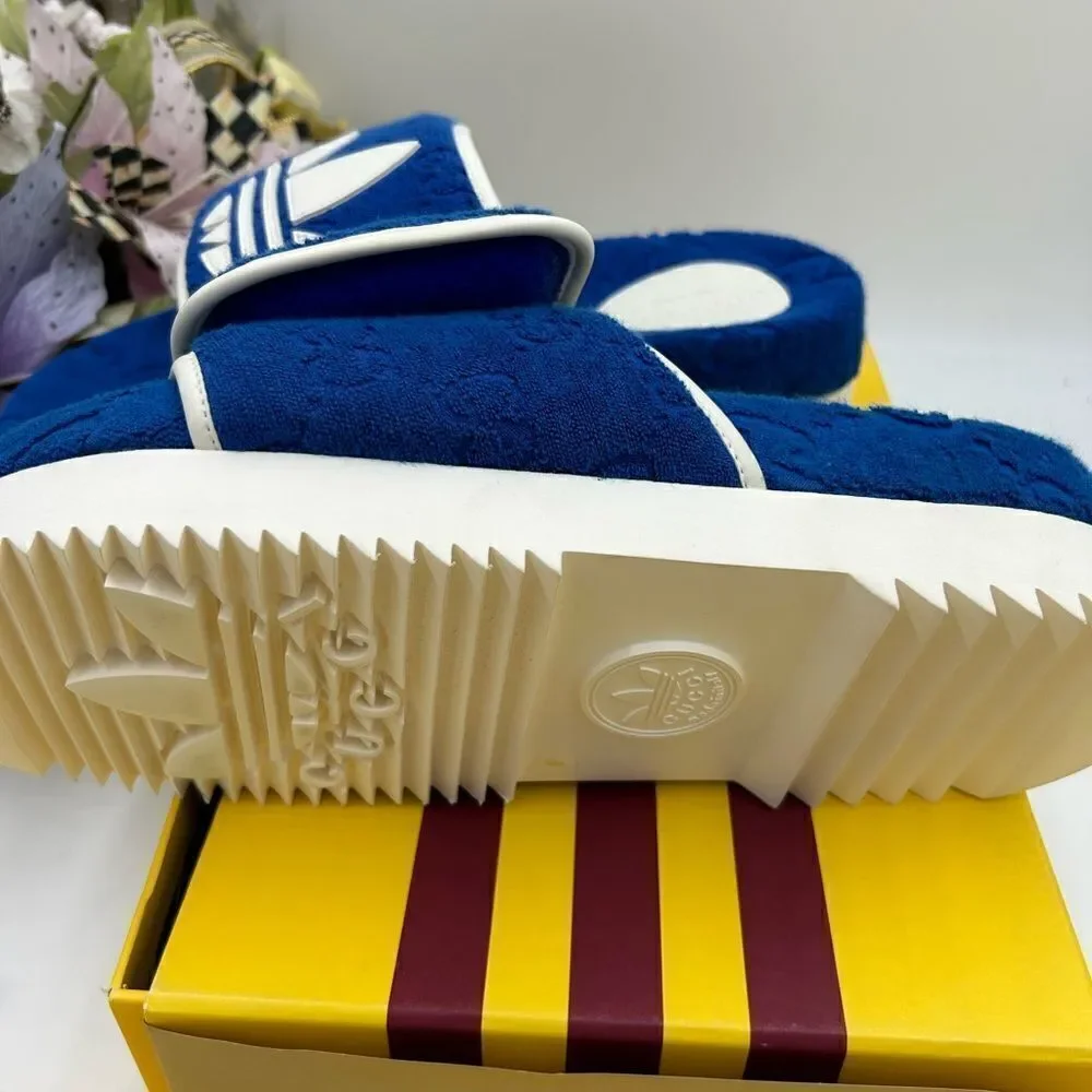 Men’s Gucci, X Adidas, limited edition slides size 9, made in Italy - Picture 8 of 9